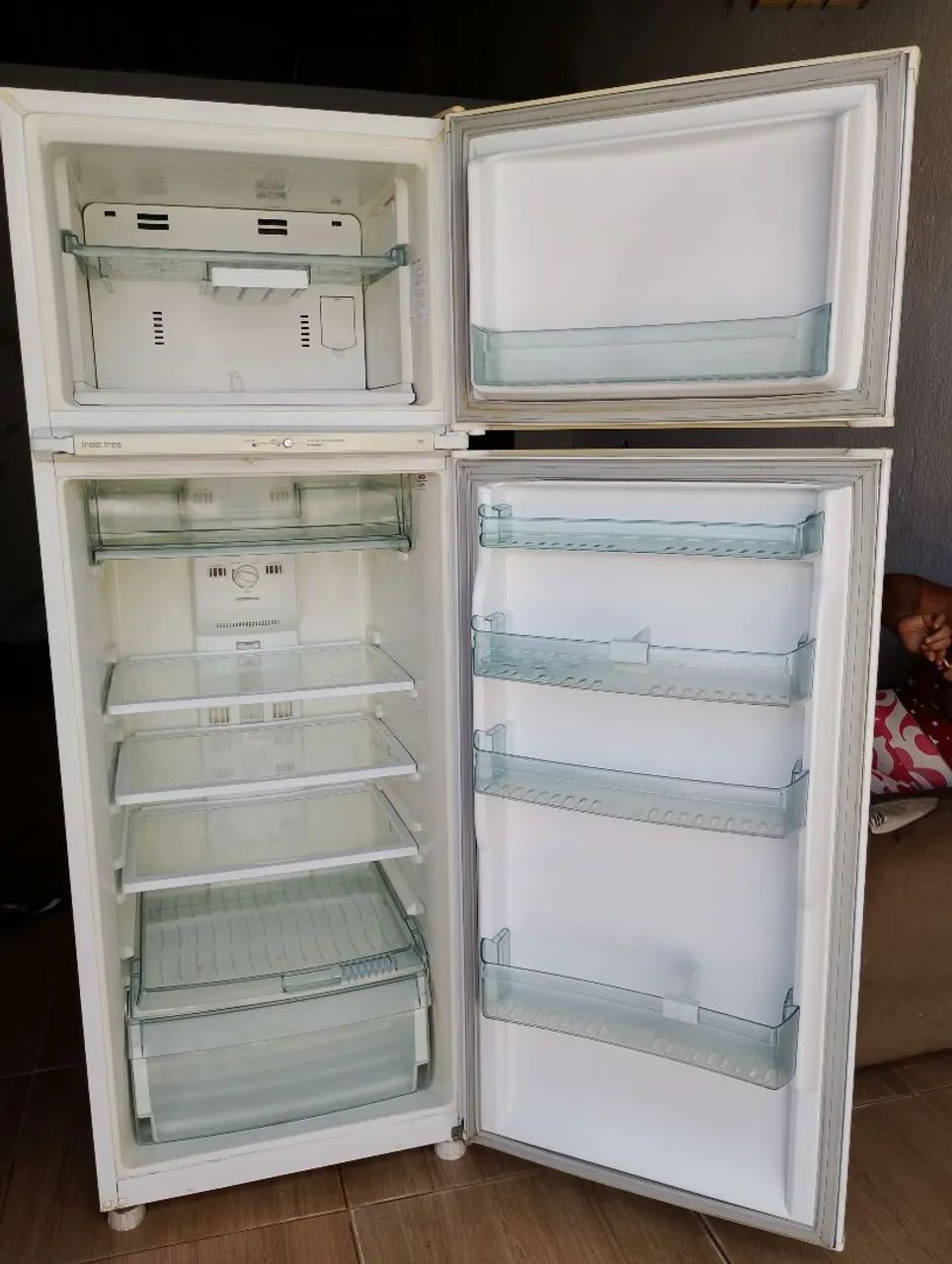 Vendo geladeira  - Foto 4