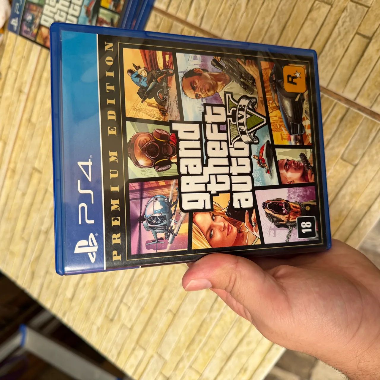 GTA 5 premium edition PS4