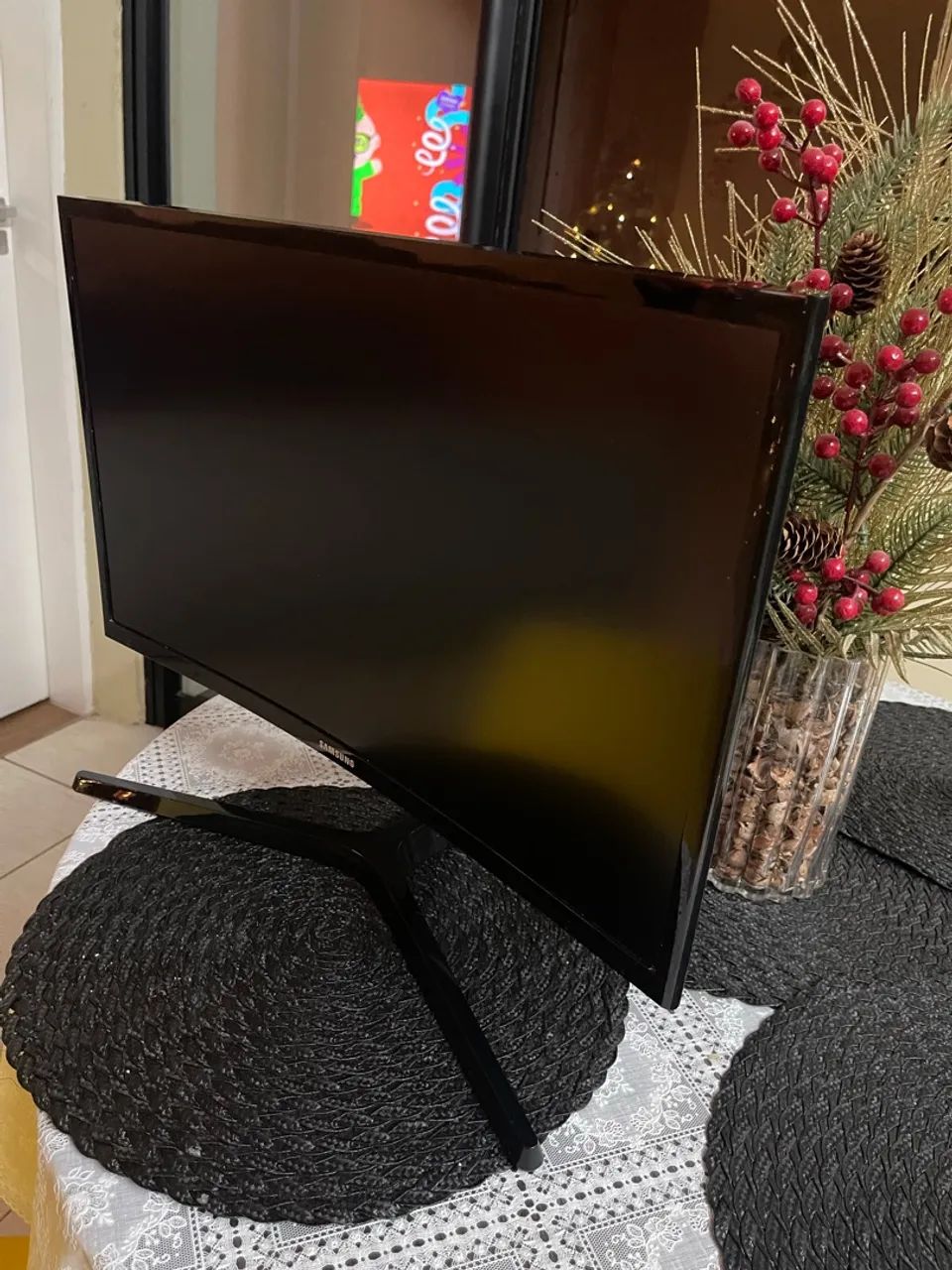 Monitor gamer Samsung CRG50 24 polegadas  - Foto 2