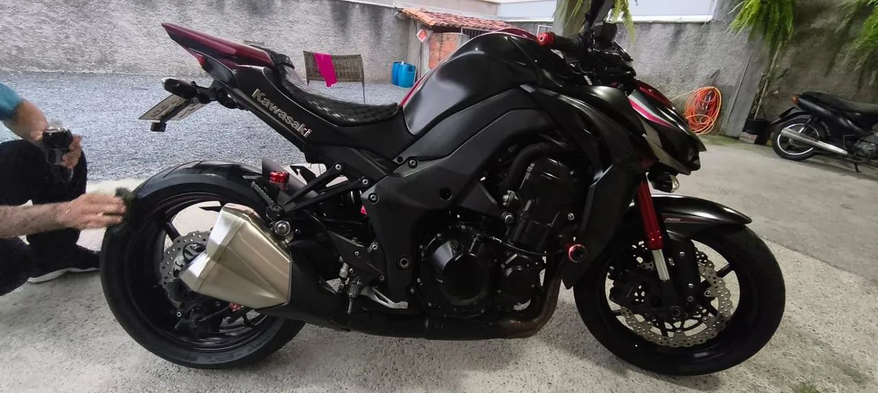 Moto bem conservada