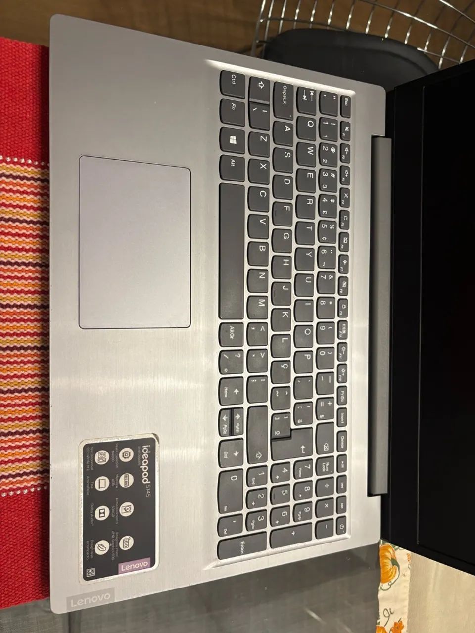 Lenovo IdeaPad S145 - Foto 2