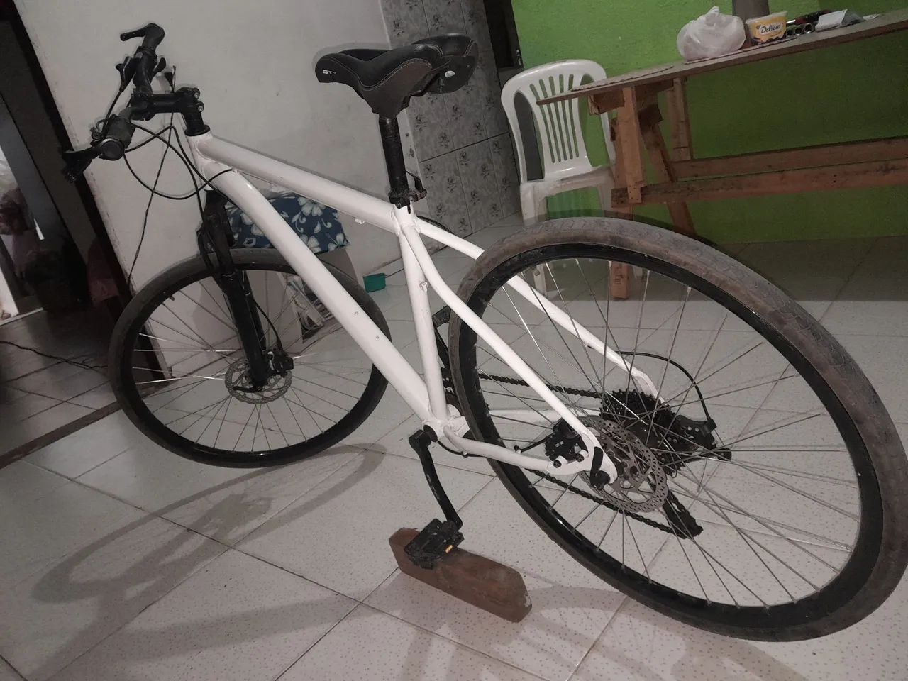 Bicicleta em ótimo estado de conservação 