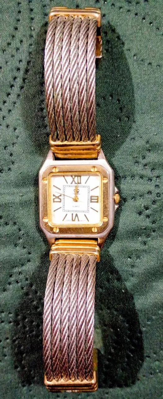Relógio Coroa quartz feminino com pulseira bracelete funcionando 
