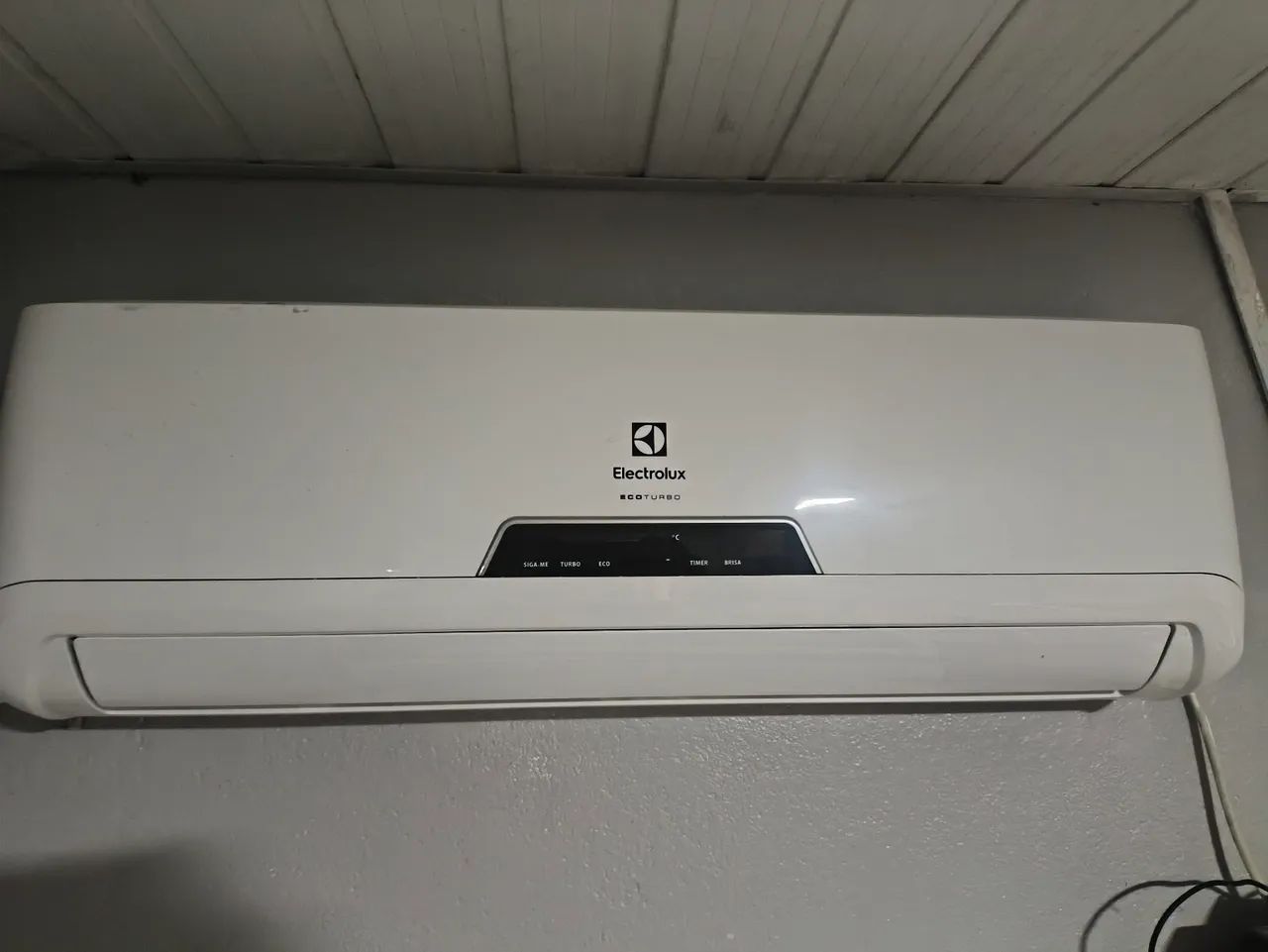 Ar condicionado Electrolux 900 BTUs 