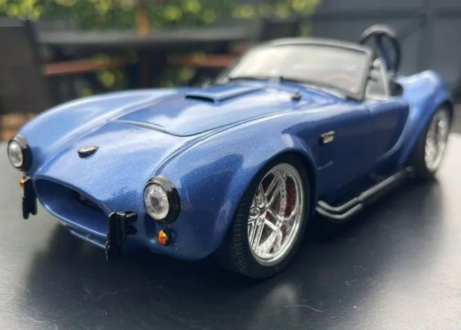 Shelby Cobra 428S escala 1:18 - Foto 2