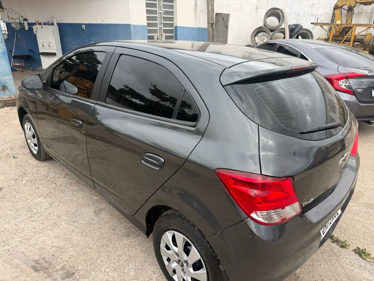 Chevrolet Onix JOY Hatch 1.0 8V Flex Mec. 4P 2018 - Foto 5