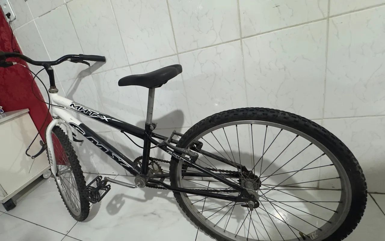Bicicleta aro 24 - Foto 4