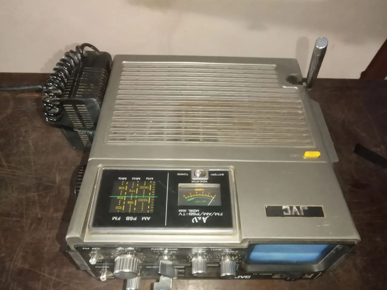 TV RADIO JVC 3050 FUNCIONANDO  - Foto 5