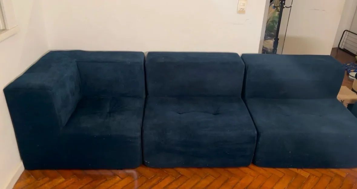 Sofá modular retrátil azul-marinho, produto pouco usado, comprado em 2024 - Foto 3
