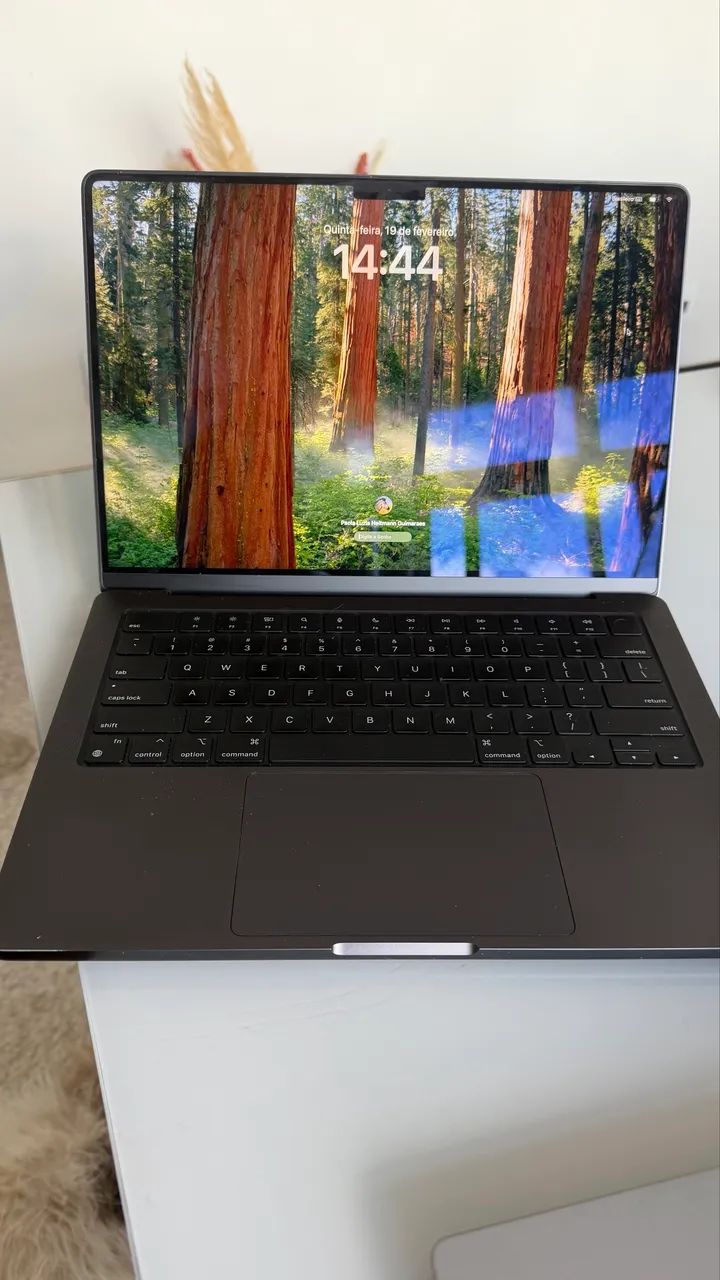 MacBook Pro M4 