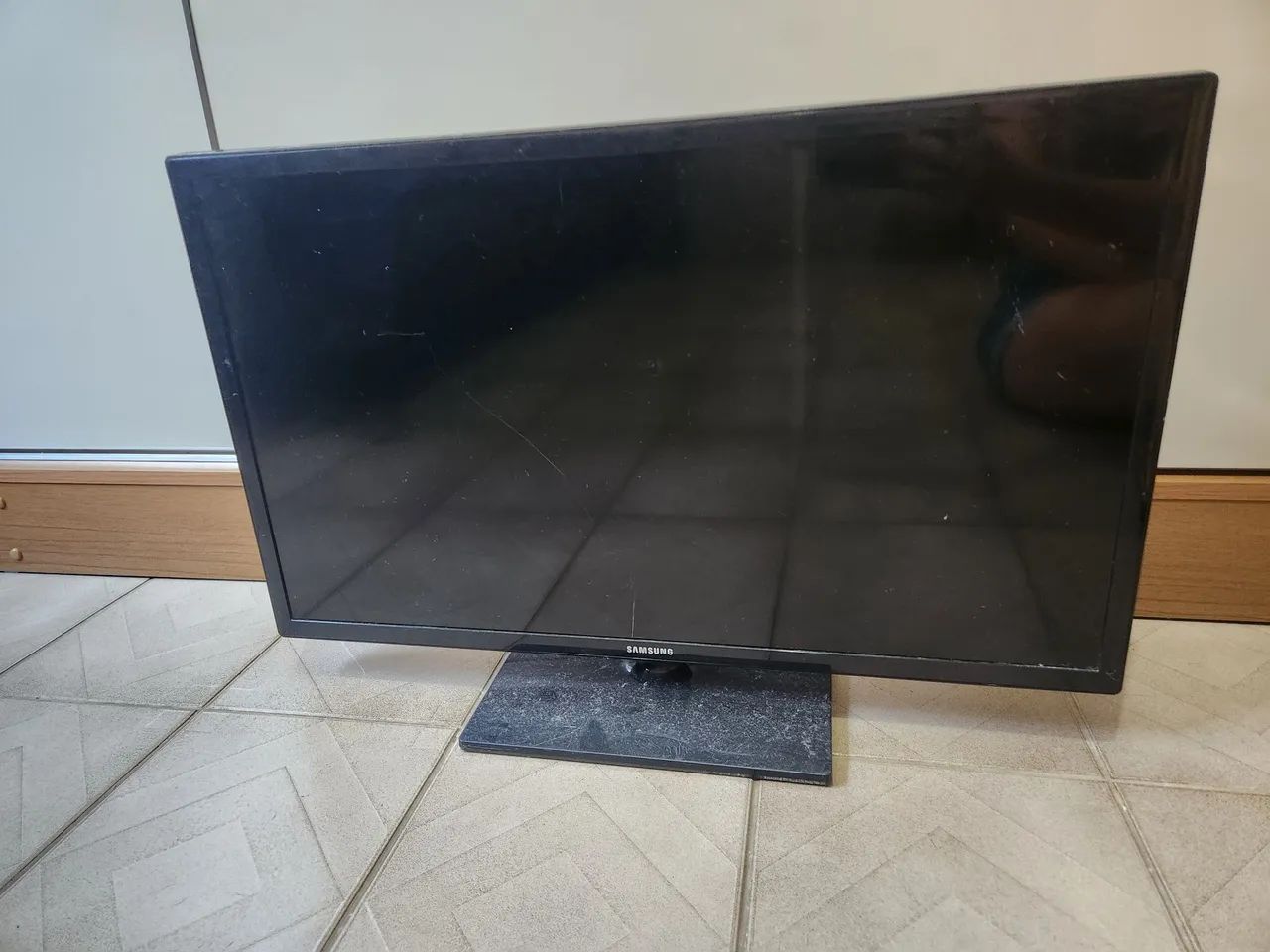 TV 28" samsung (LER ANUNCIO)