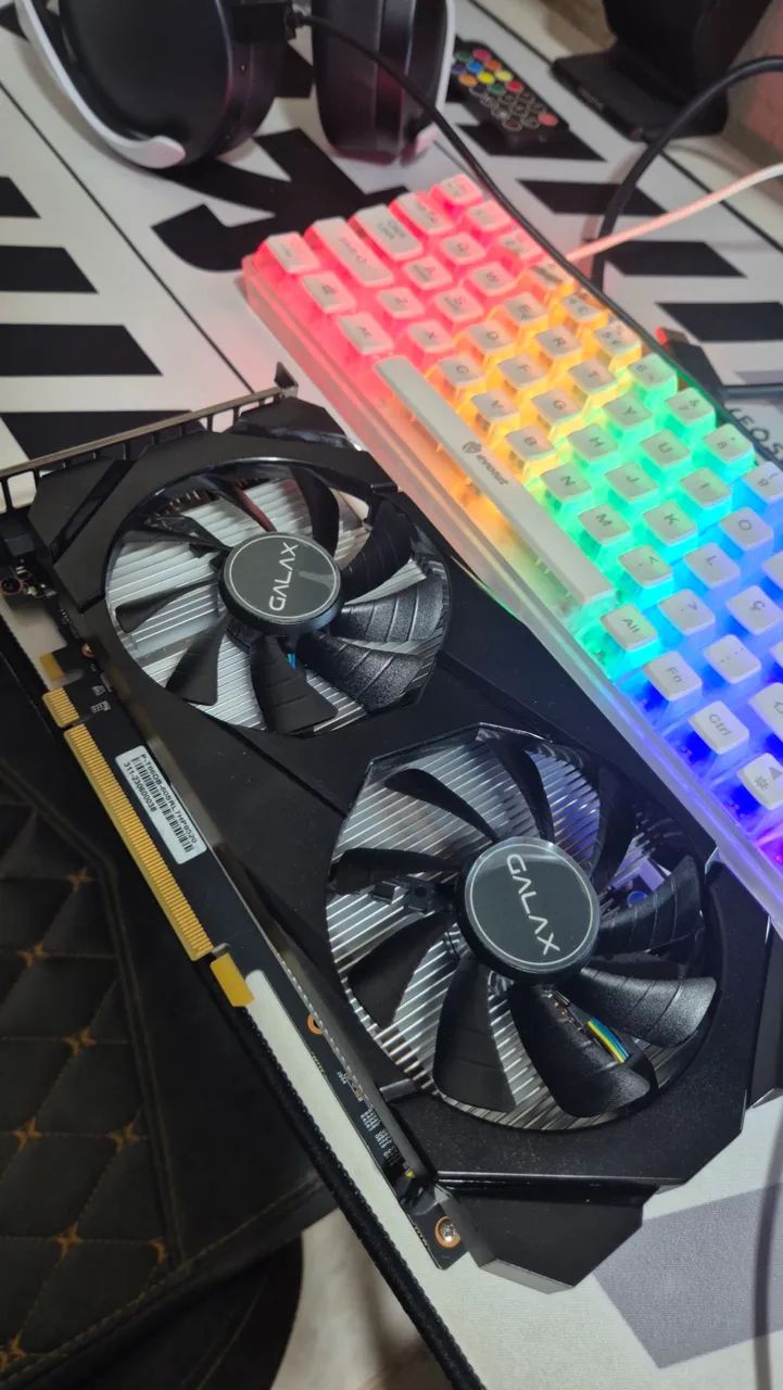 GTX 1660 GALAX - Foto 2