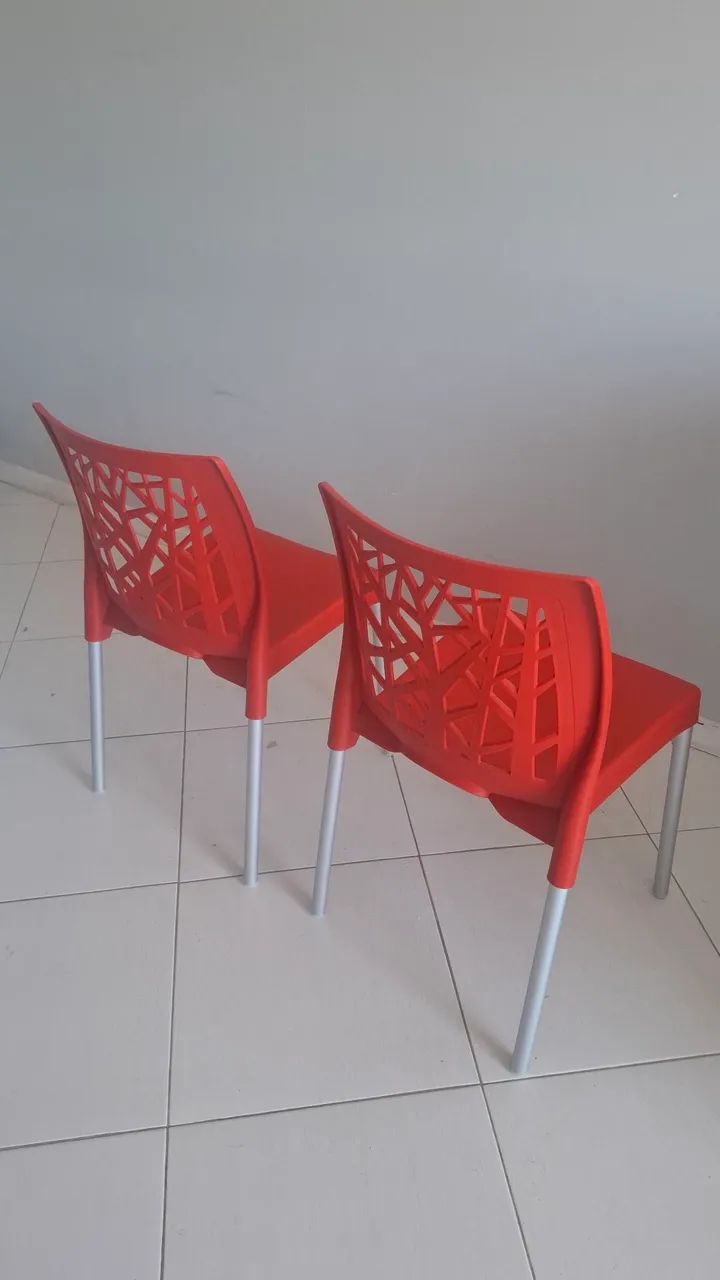 Cadeiras de plástico OPORTUNIDADE! - Foto 3