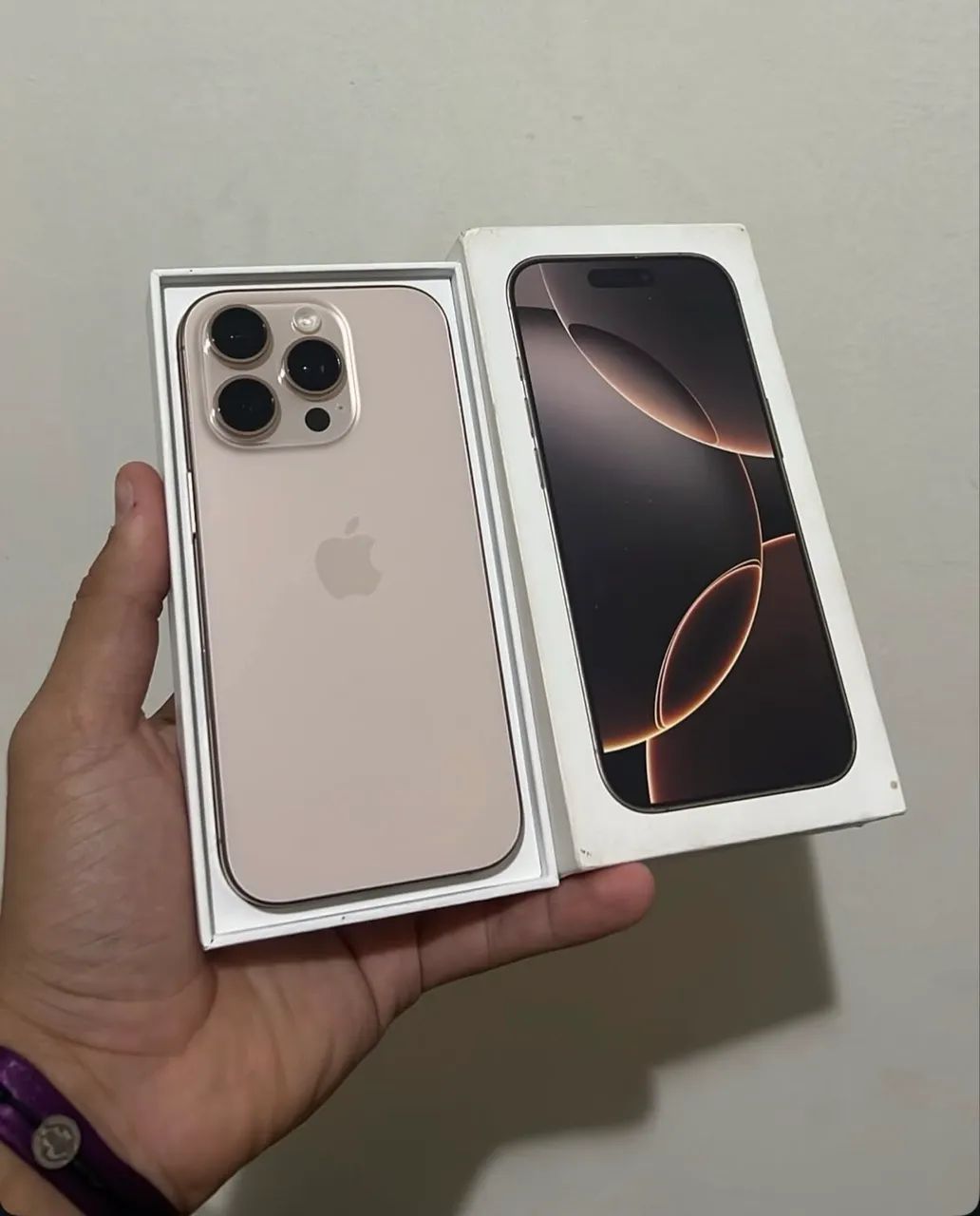 IPHONE 16 PRO 
