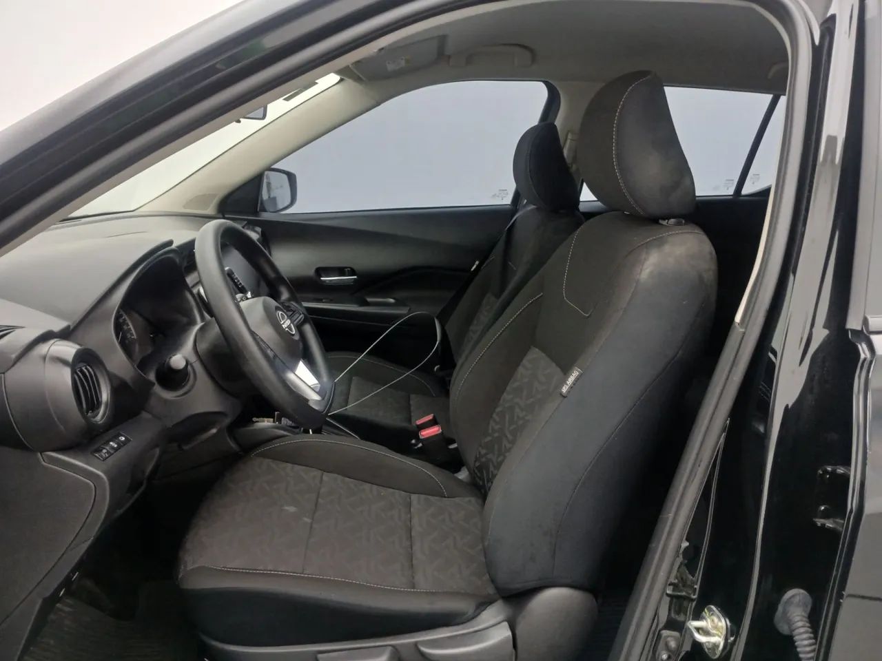 Nissan Kicks Sense 1.6 16V Flex Aut., foto 16 de 18