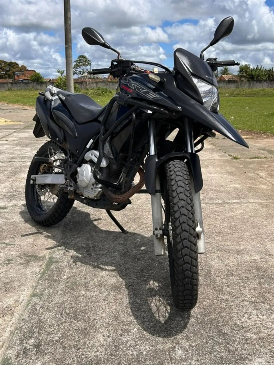 XRE 300 2016