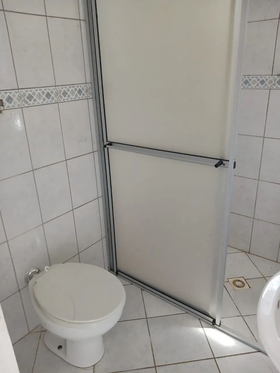 Alugo kitnet 