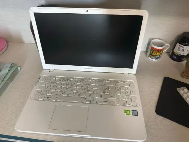 Notebook Samsung branco conservado