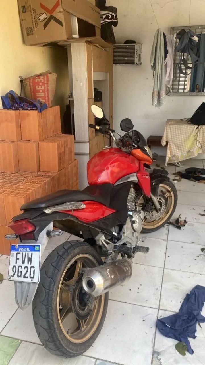 Cb 300 2015
