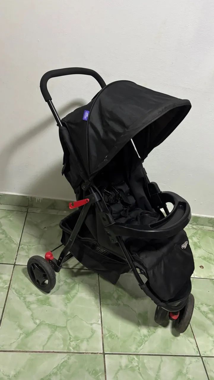 Carrinho de bebê cosco