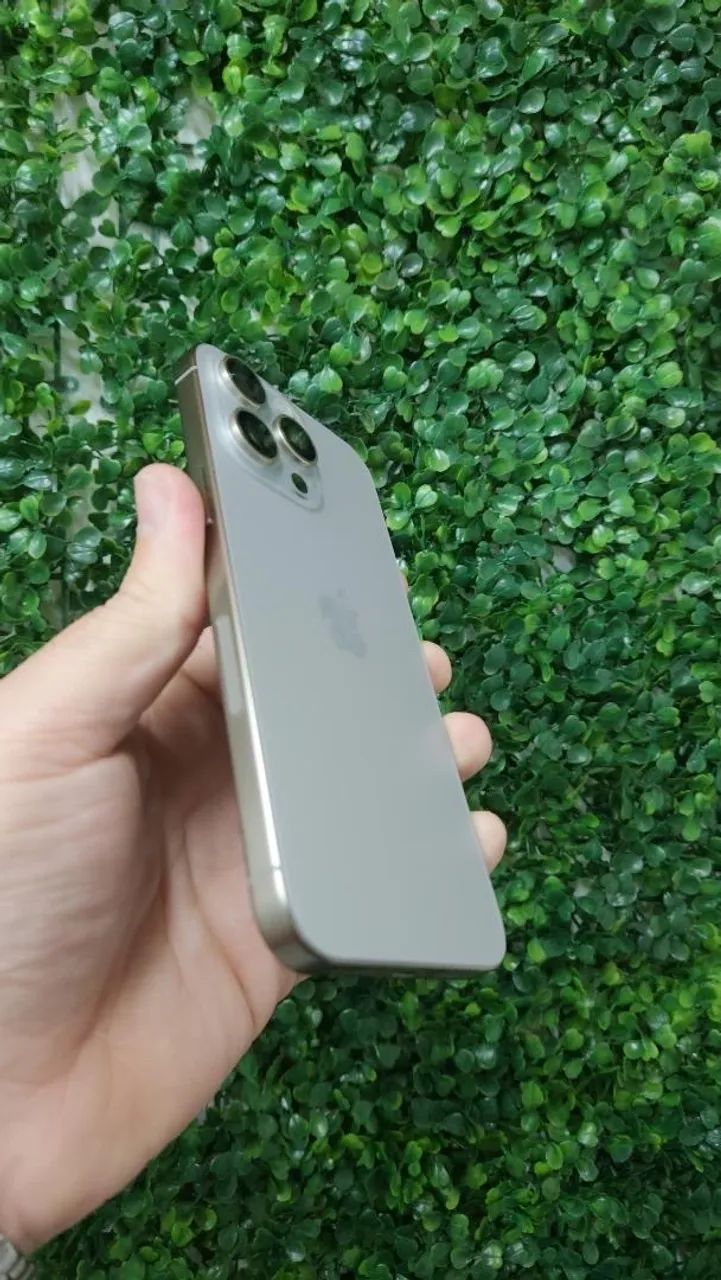 iPhone 15 pro Max 256gb - Celulares e Smartphones - Sarandi, Porto