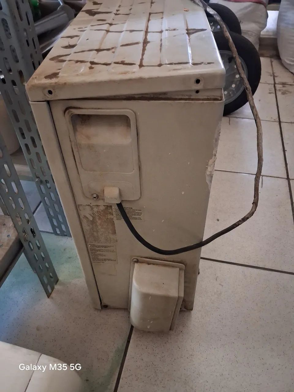 Ar condicionado precisando de limpeza.  - Foto 4