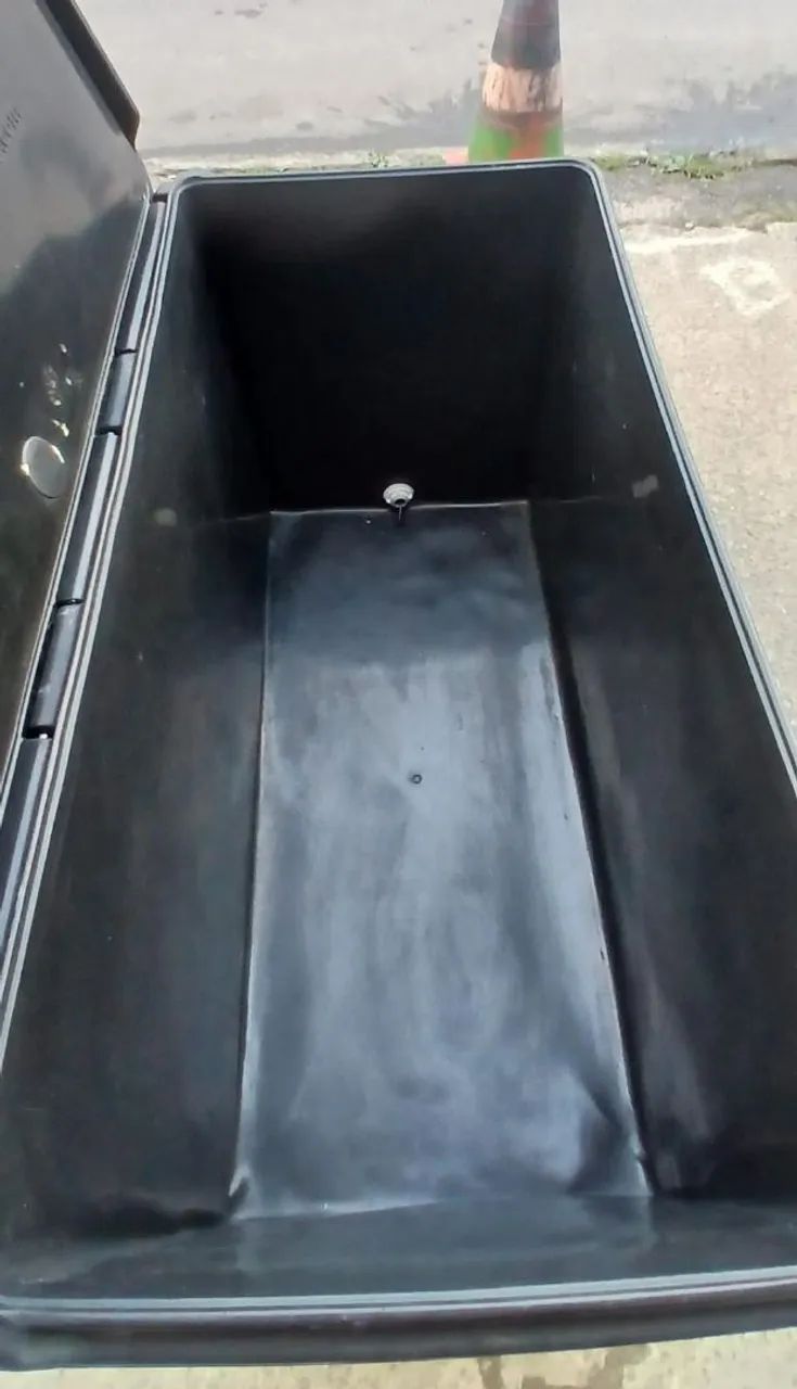 Caixa térmica cooler 360 litros novo  - Foto 2