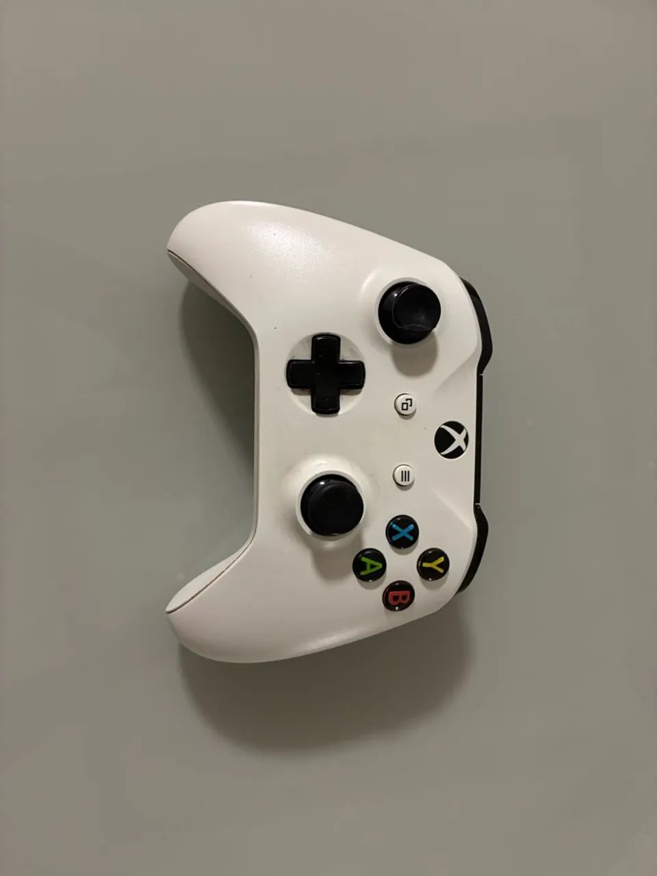 Xbox One S + Controle - Com defeito - Foto 4