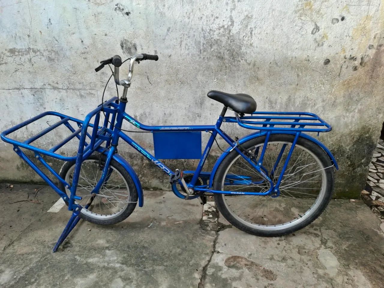 Bicicleta cargueiro 