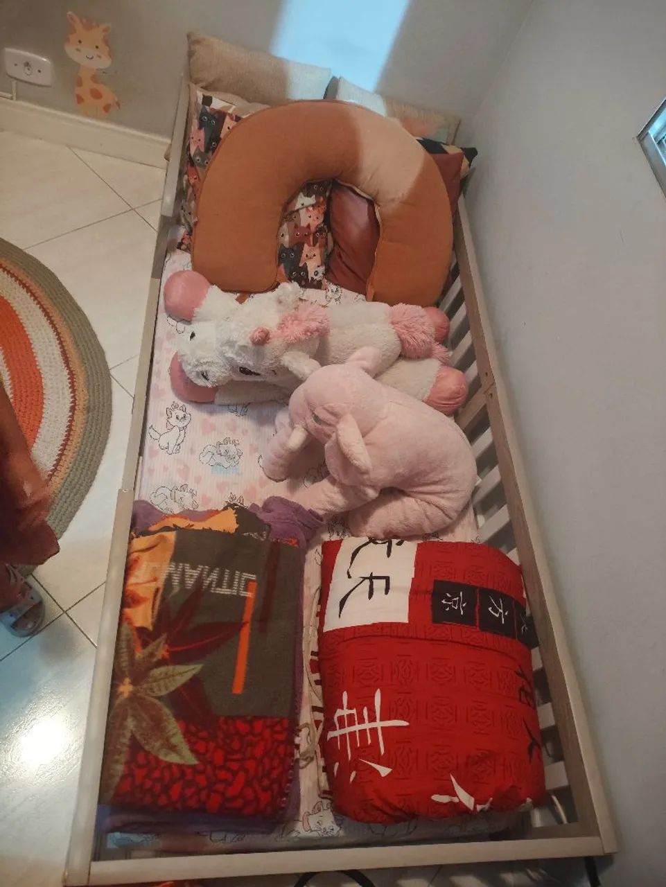 Cama montessoriana solteiro com colchão  - Foto 2