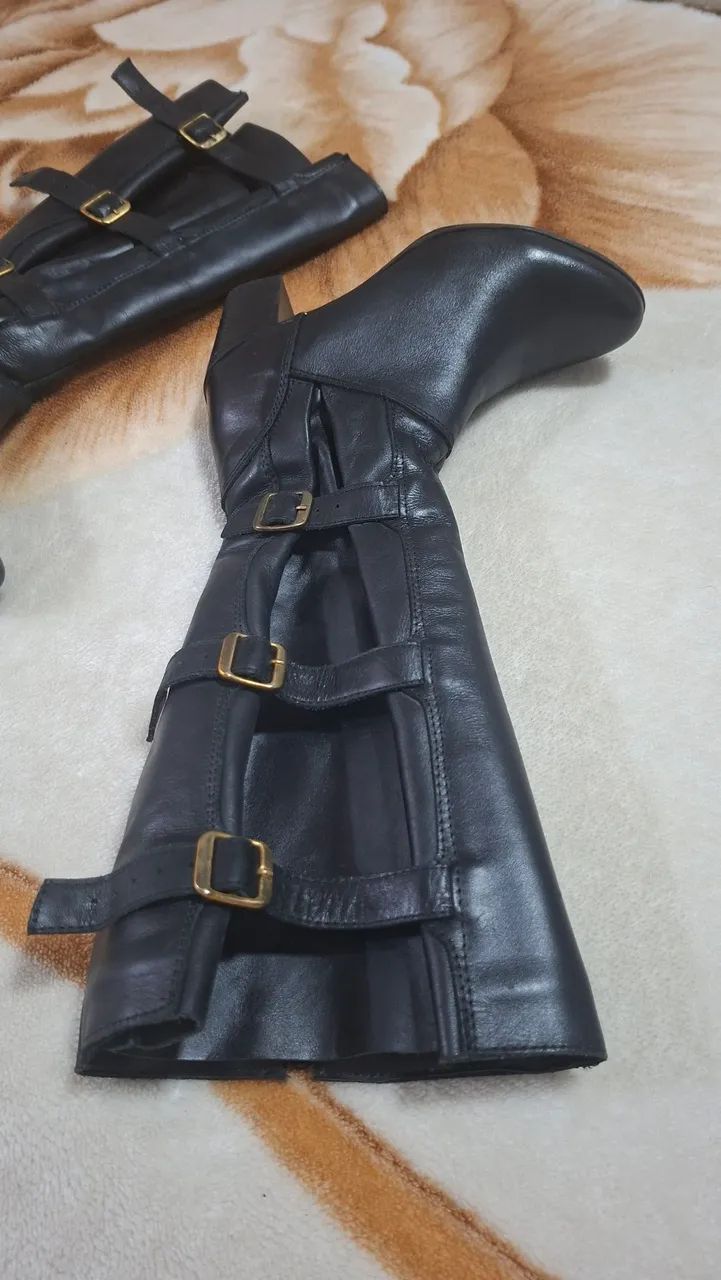 Botas cano alto  - Foto 3