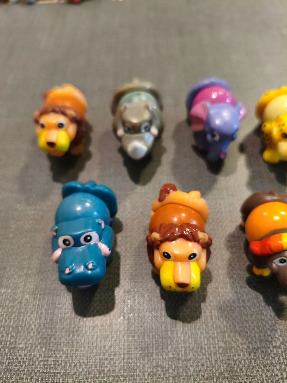 Kinder Ovo anos 90 animais bolinhas flexíveis lote - Foto 2