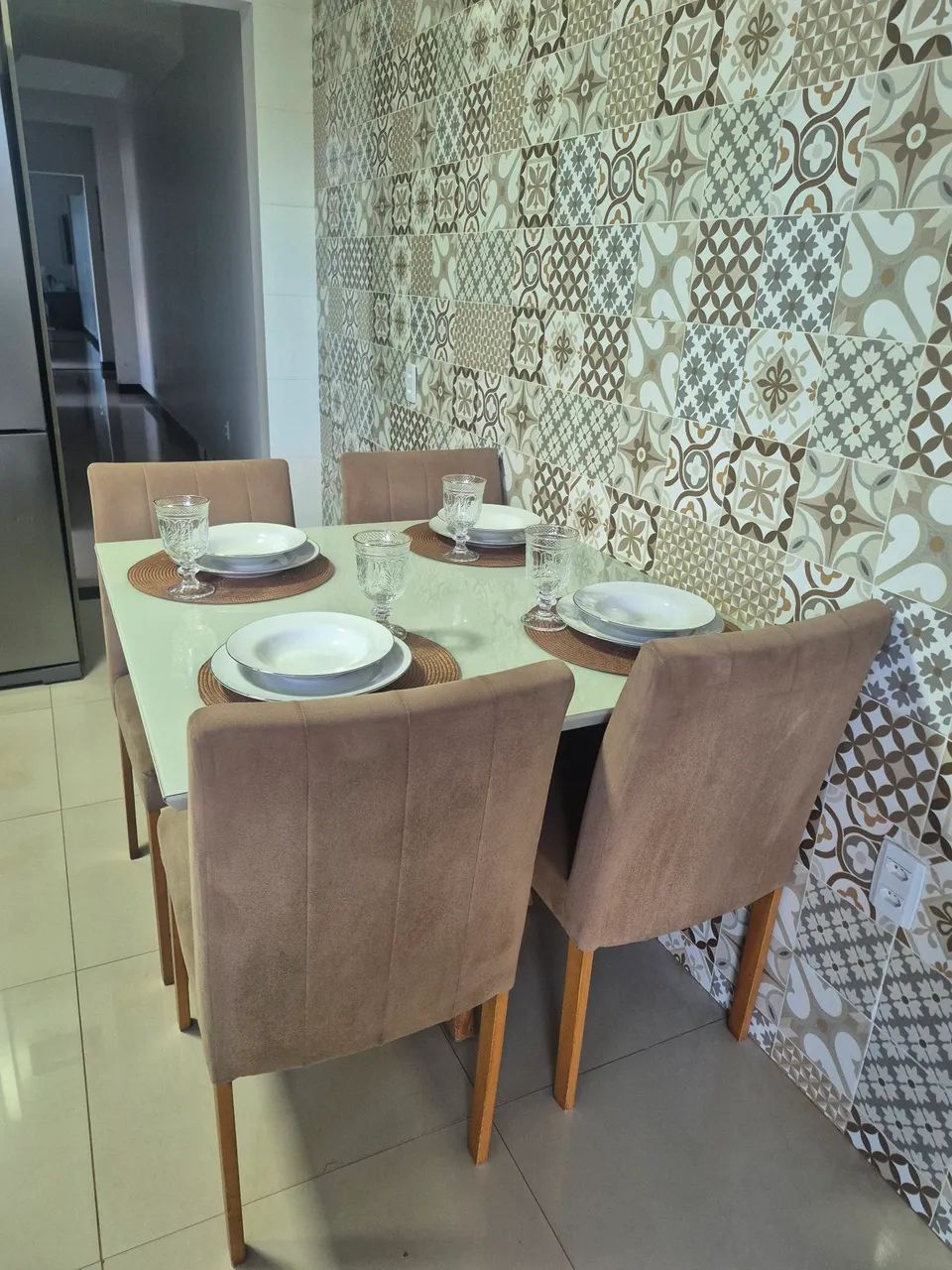 Mesa de jantar 4 cadeiras  - Foto 2