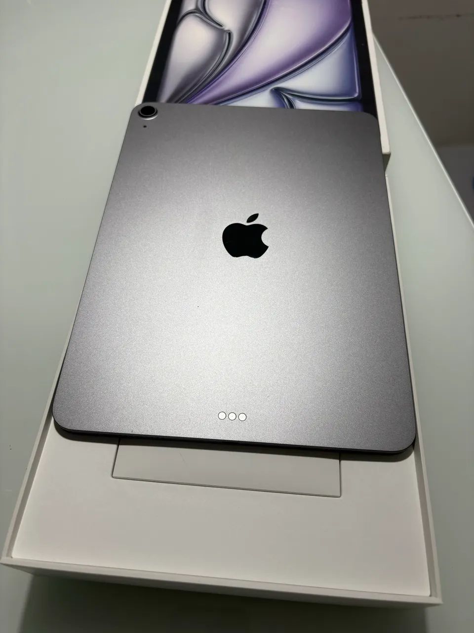 Ipad Air 11 M3 128G cinza. . R$ 4000