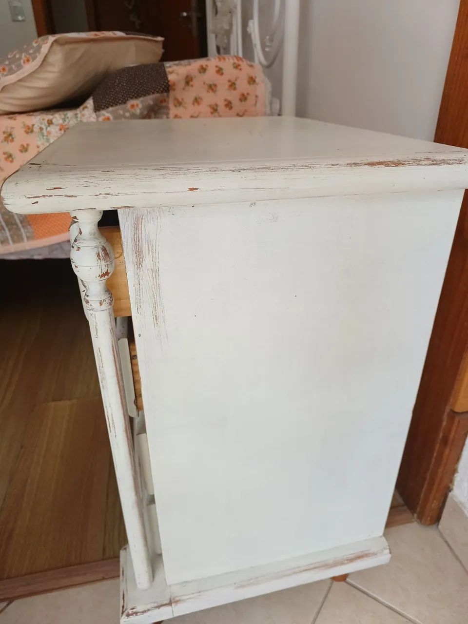 Rustic Solid Wood Nightstand65570167040386123