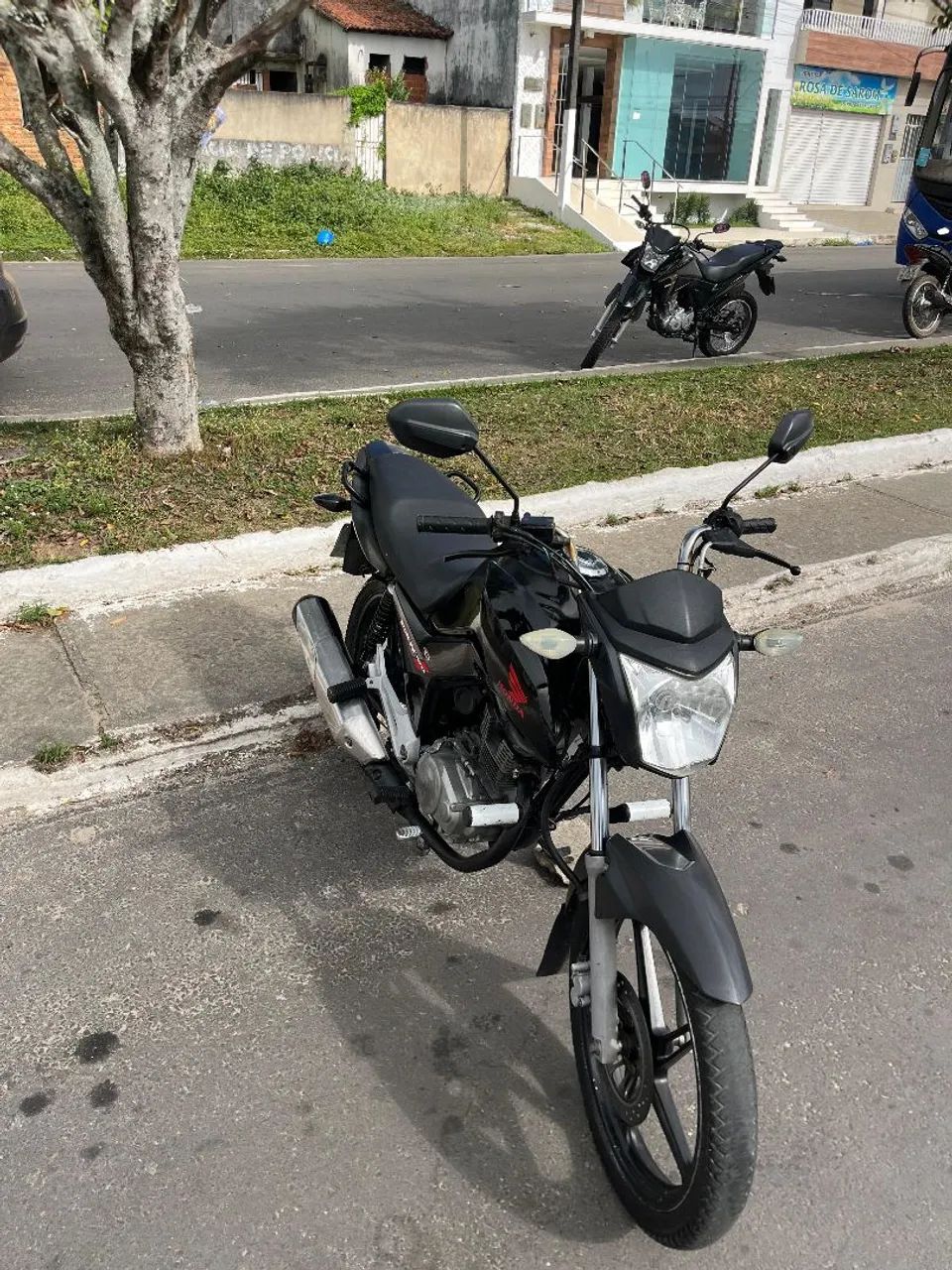 VENDE-SE FAN 2014 ATRASADA  - Foto 2