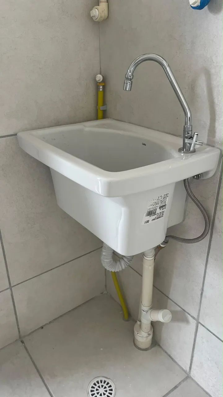 Tanque de cerâmica esmaltada