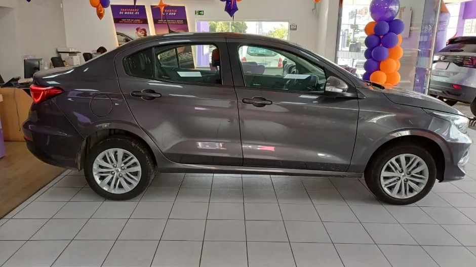 Fiat Cronos Drive 1.3 8V Flex Aut. 2024 - Foto 3