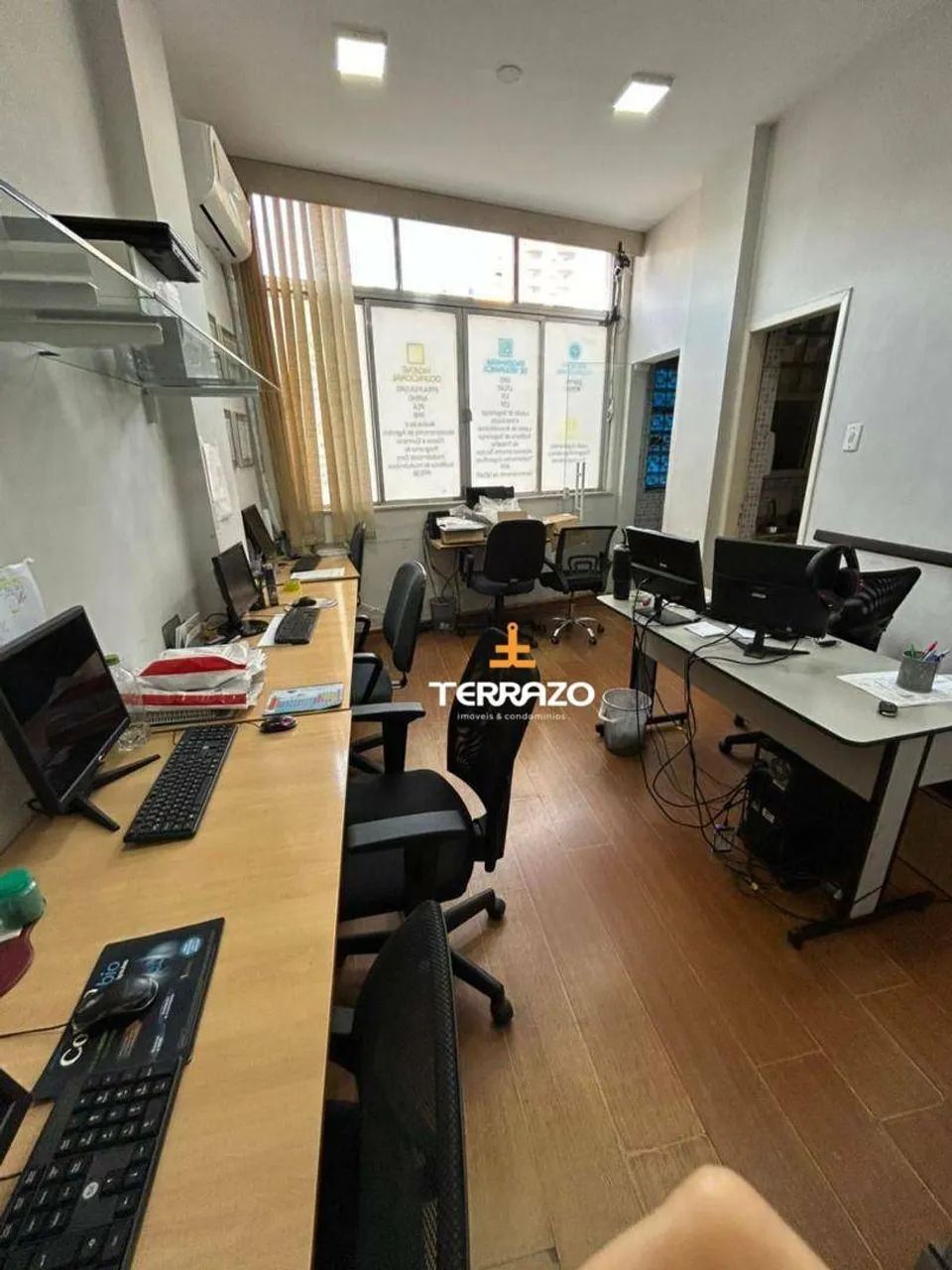 Sala Comercial no Edifício Pastor | Venda por R$ 150.000 ou Locação por R$ 1.200,00 - Foto 2