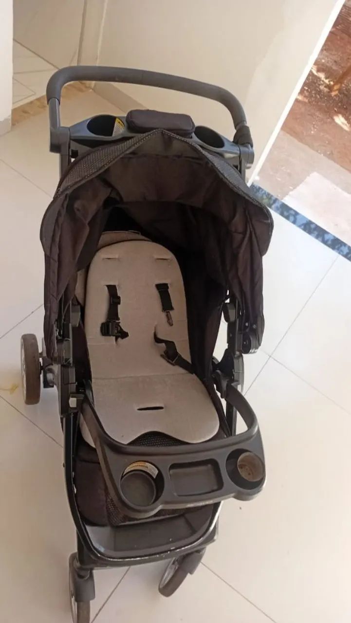 Carrinho de bebê bravo chicco - Foto 2