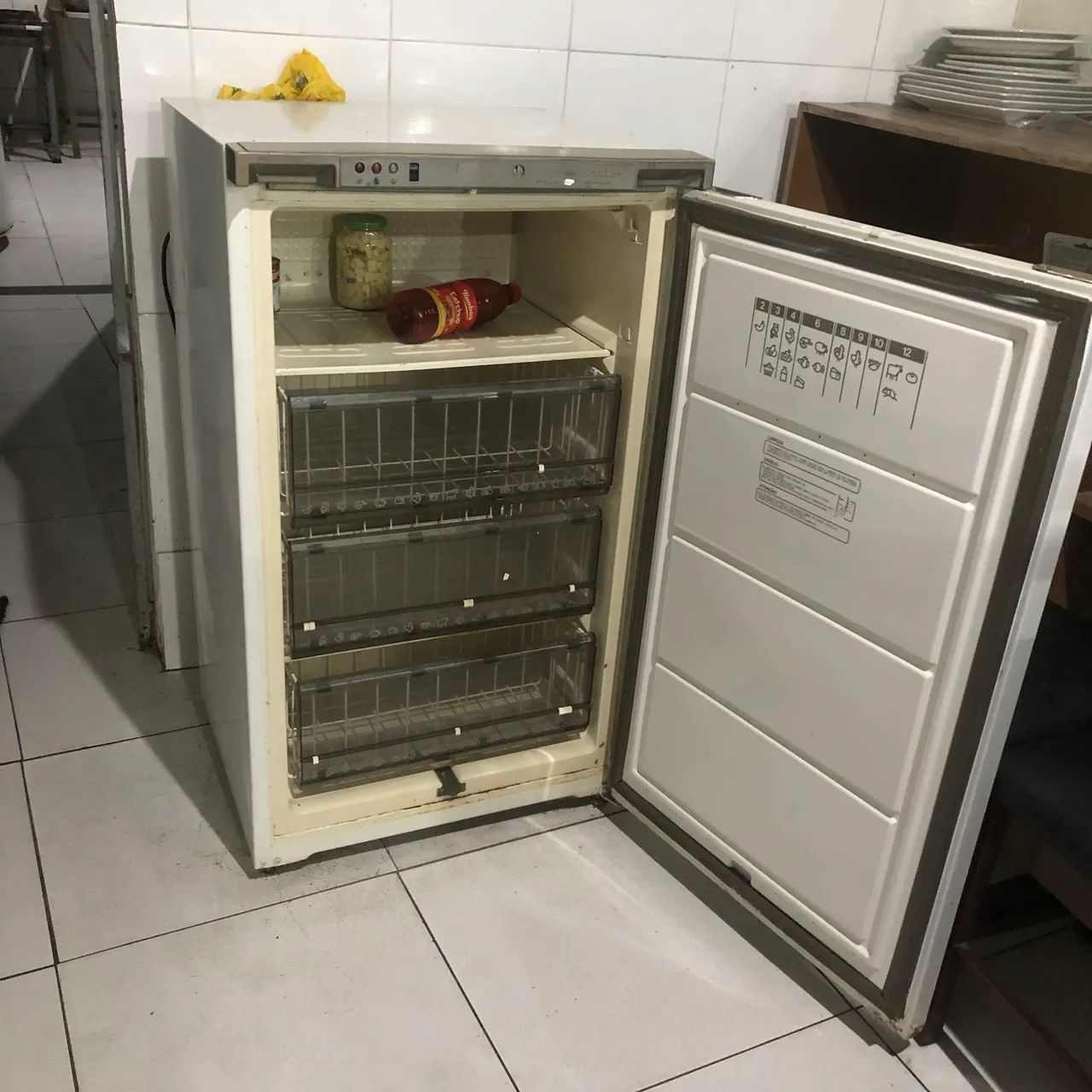 Free freezer vertical - Foto 4