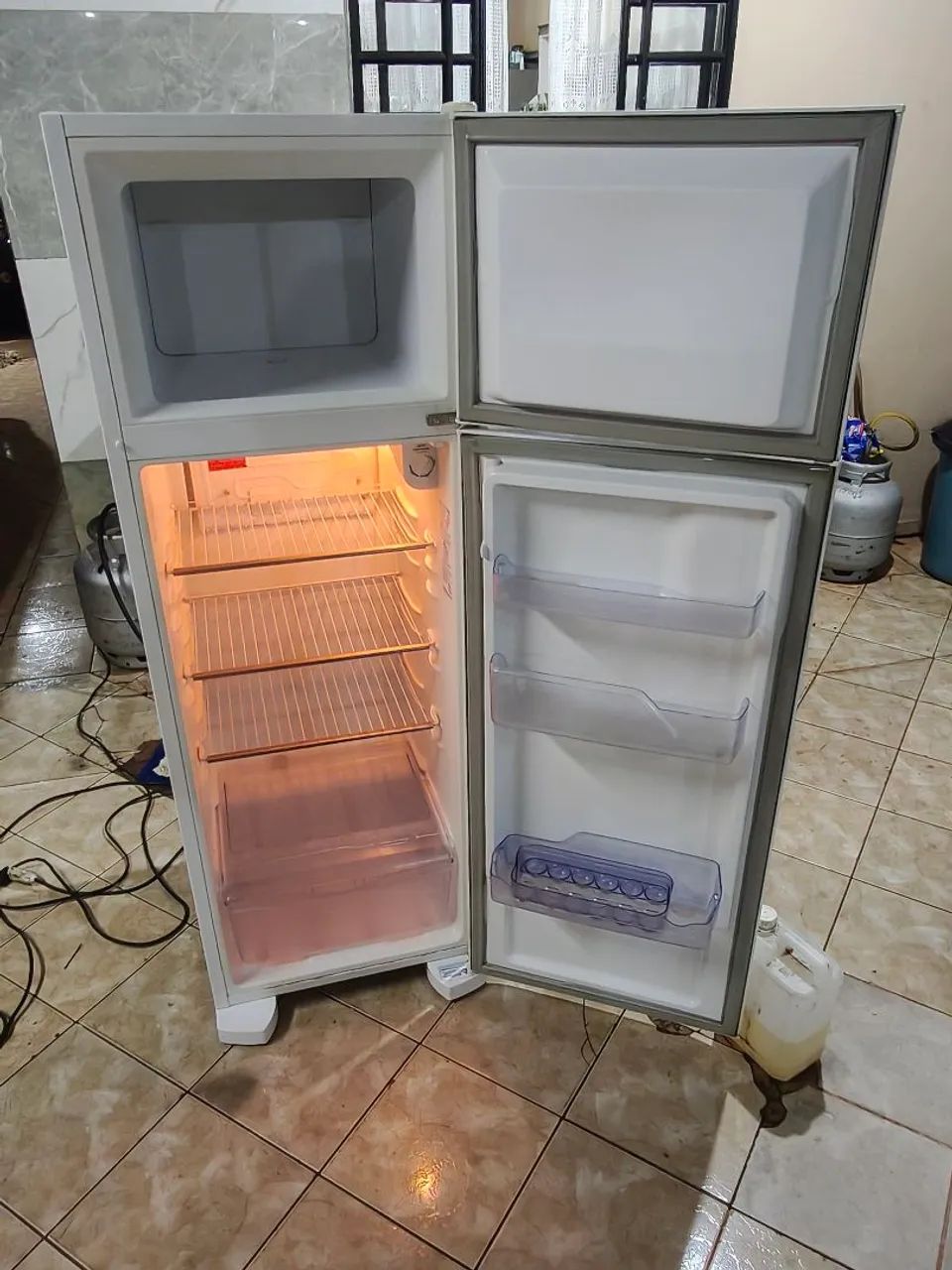 Geladeira Eletrolux DC35A - Foto 2