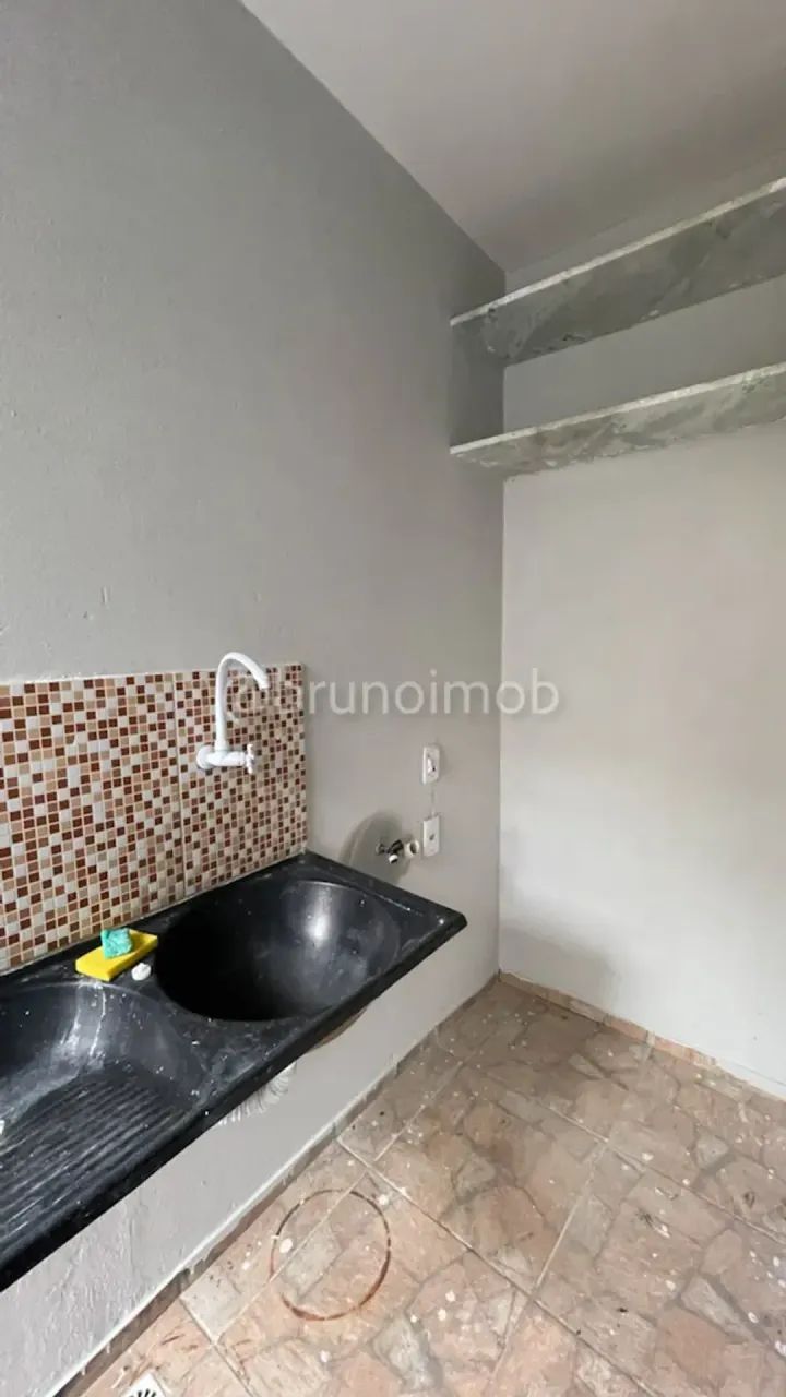 Casa duplex com 5 quartos, 4 suítes, lavabo, 2 vagas na Maraponga - Foto 5