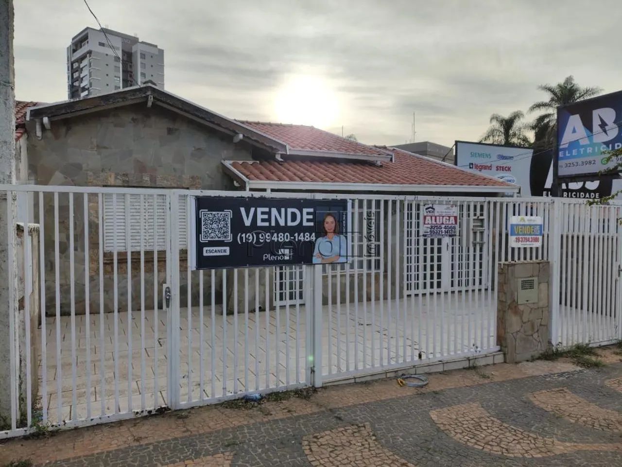 Casa à venda com 3 quartos no Cambuí, Campinas. - Foto 2