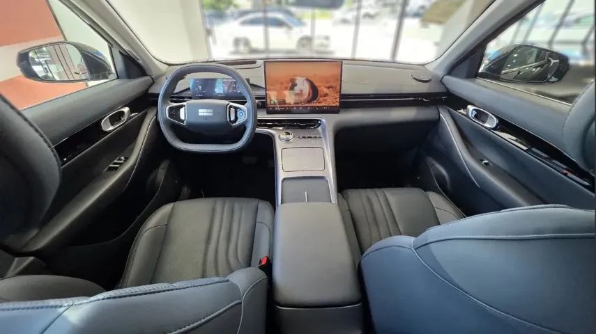 Geely EX5 MAX (Elétrico), foto 8 de 15