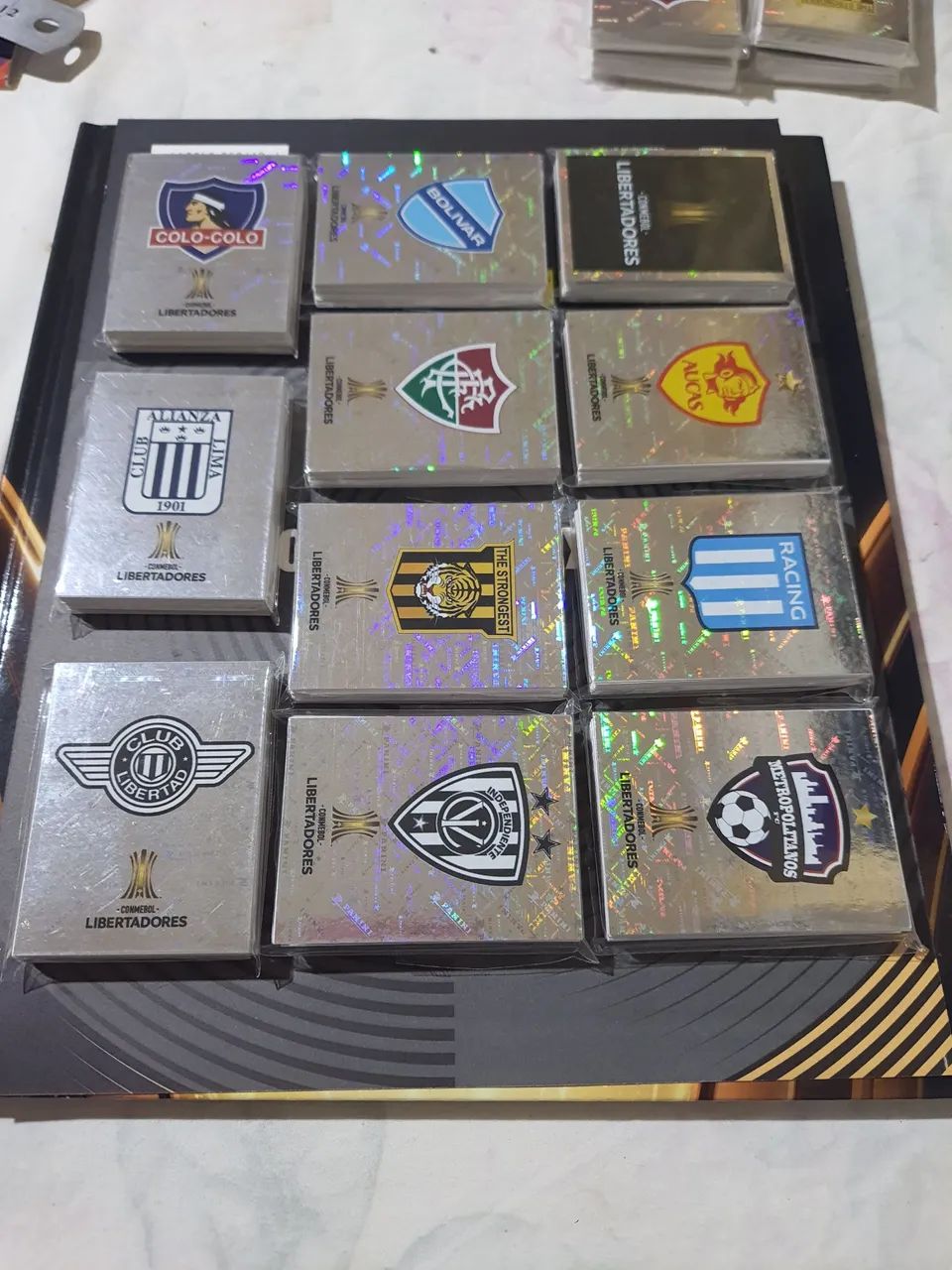 Álbum de figurinhas  - Foto 3