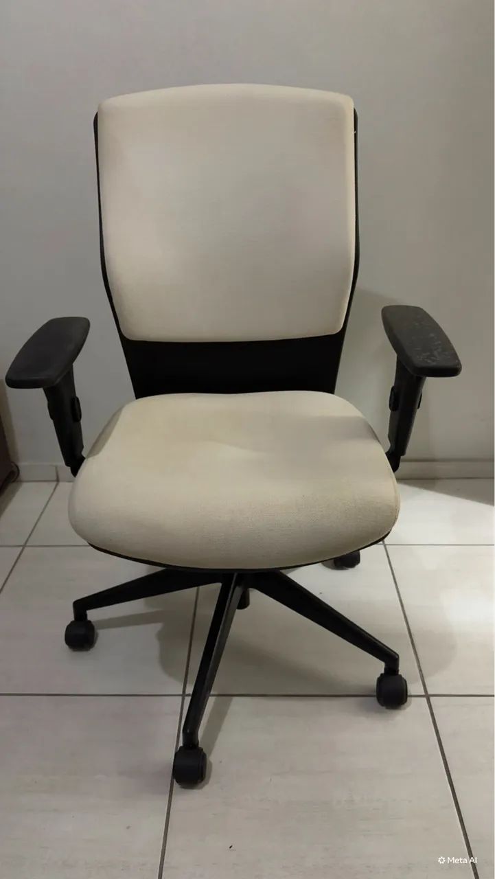 Cadeira Escritório/Estudo  - Foto 3