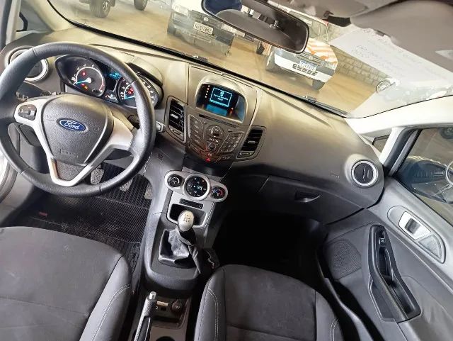 Repasse - New Fiesta 1.6 ano 2017 - Foto 10