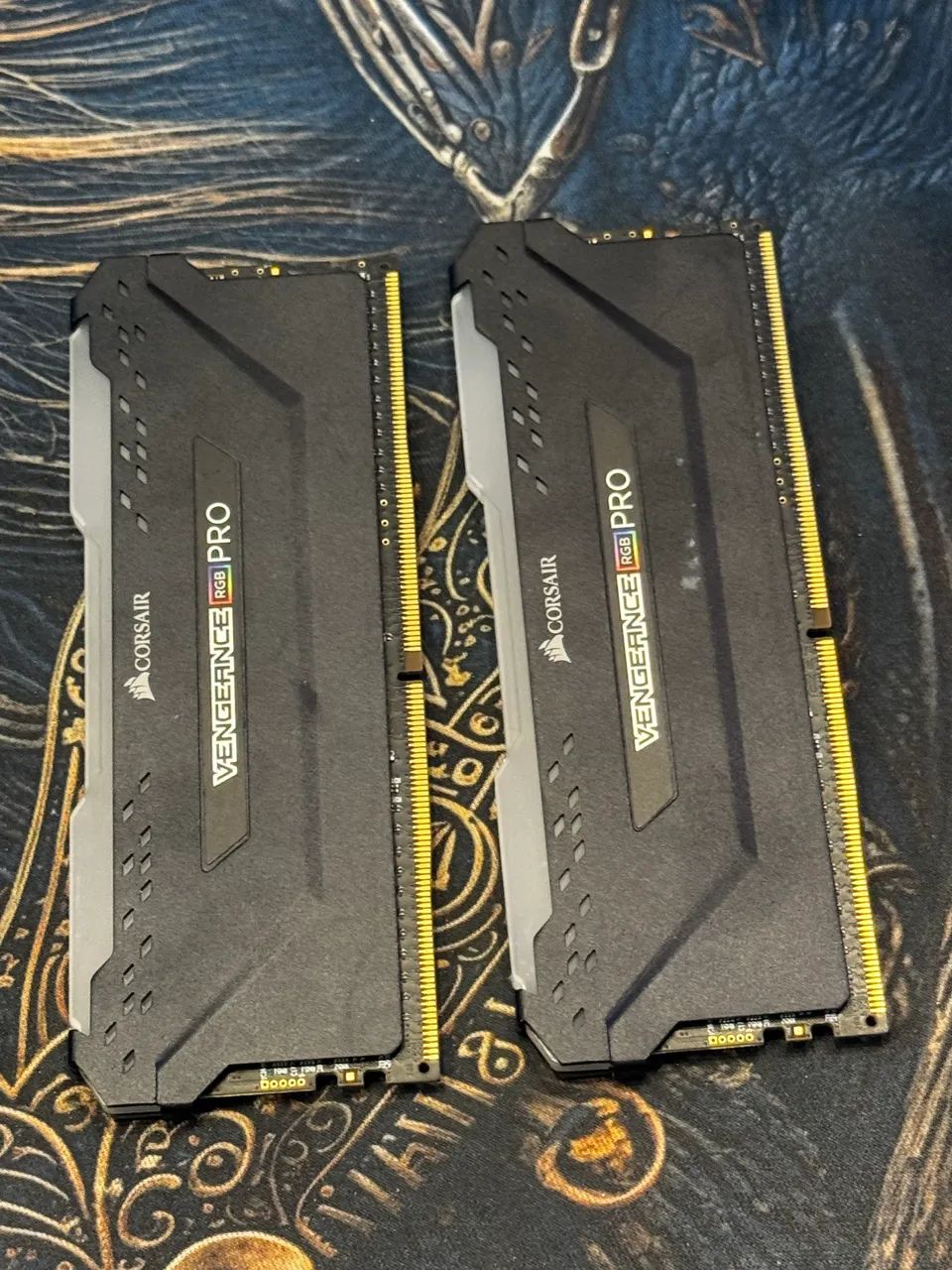 Memória ram corsair vengeance rgb pro 