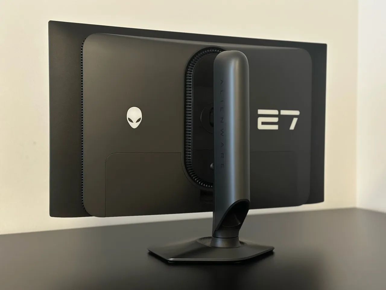 Monitor OLED Alienware 27 360Hz - AW2725DF - Foto 2